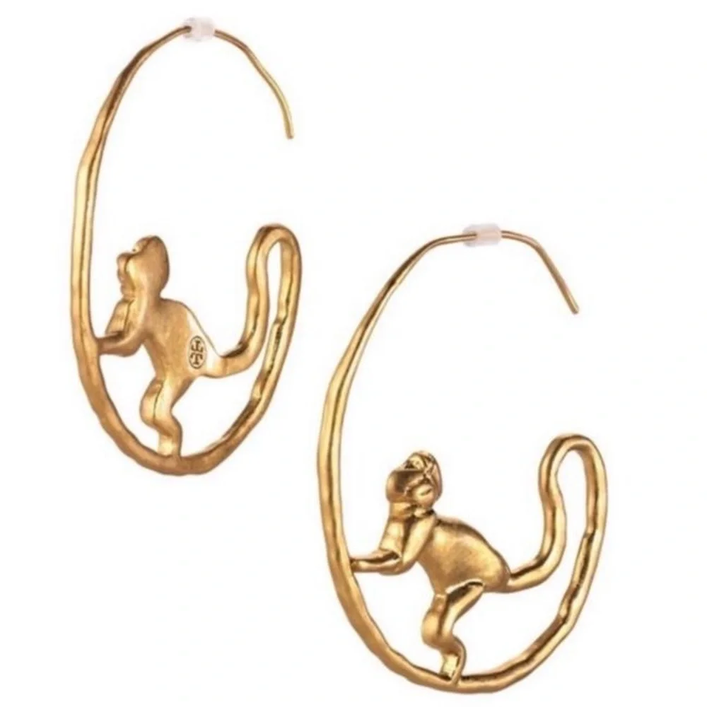 🔥🔥ONE ITEM DEAL OF THE DAY Designer Authentic Earrings Reduced Buy Now & Save